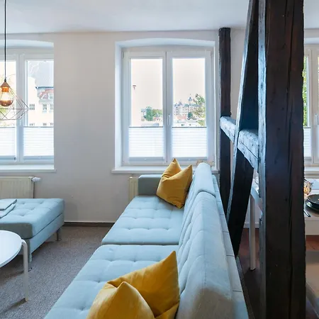Schlosskoenig - Modernes & Zentrales Apartment Mit Balkon Und Arbeitsplatz Schwerin  Exterior foto
