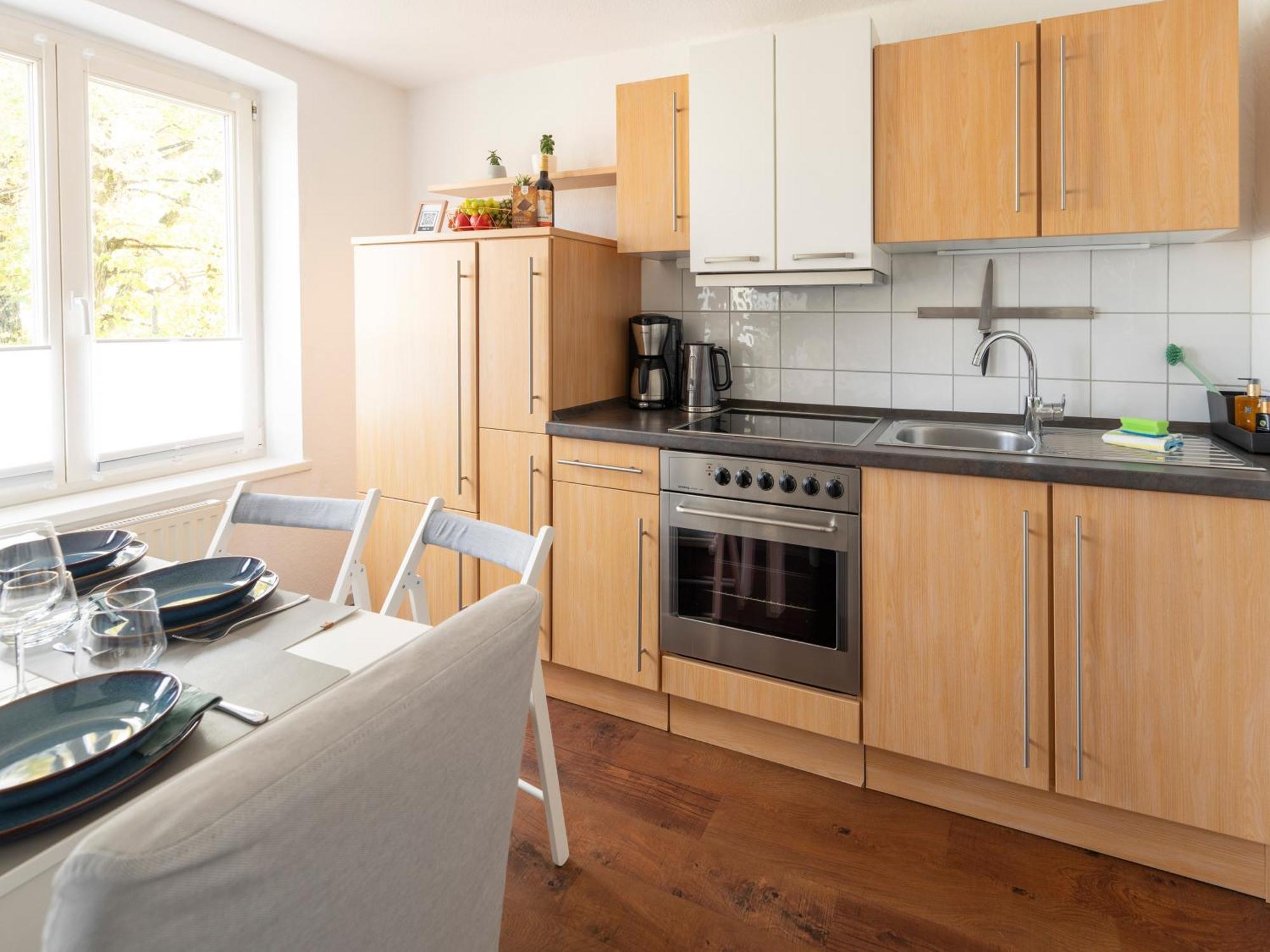 Schlosskoenig - Modernes & Zentrales Mit Balkon Und Arbeitsplatz *