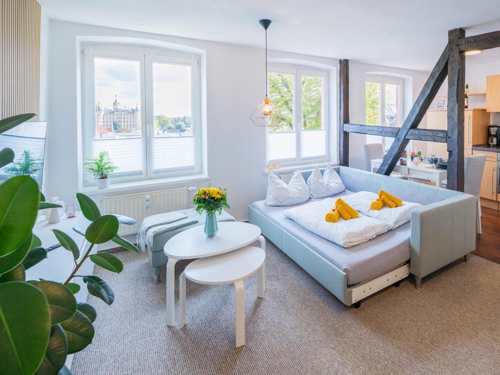 Apartment Schlosskoenig - Modernes & Zentrales Mit Balkon Und Arbeitsplatz Schwerin (Mecklenburg-Vorpommern)